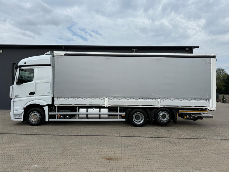 Mercedes-Benz Actros 2542 / E6 / burto-firanka 8,5 m + winda / 2 - Curtainsider truck: picture 2 Mercedes-Benz Actros 2542 / E6 / burto-firanka 8,5 m + winda / 2 - Curtainsider truck: picture 2
