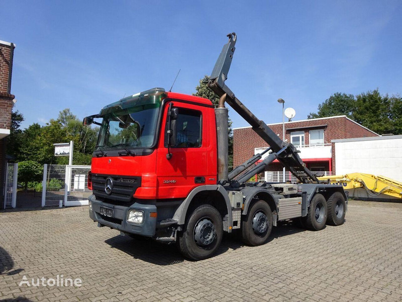 Mercedes-Benz Actros 3246 - Hook lift truck - Hook lift truck: picture 2 Mercedes-Benz Actros 3246 - Hook lift truck - Hook lift truck: picture 2