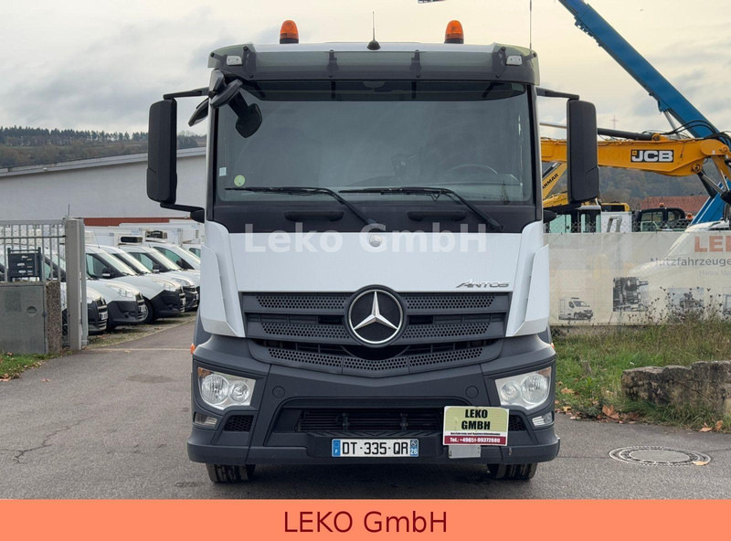 Mercedes-Benz Antos 2540 - Dropside/ Flatbed truck, Crane truck: picture 4 Mercedes-Benz Antos 2540 - Dropside/ Flatbed truck, Crane truck: picture 4