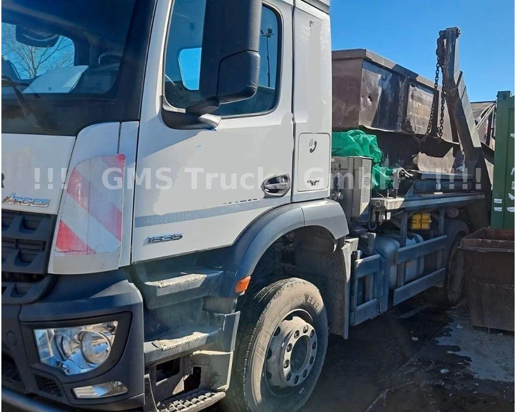 Mercedes-Benz Arocs 1835 - Meiller Absetzkipper - Skip loader truck: picture 1 Mercedes-Benz Arocs 1835 - Meiller Absetzkipper - Skip loader truck: picture 1