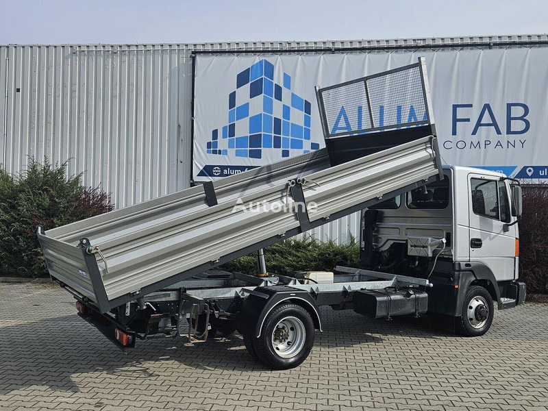 Nissan Atleon 35.110 3 way tipper - Tipper van: picture 5 Nissan Atleon 35.110 3 way tipper - Tipper van: picture 5