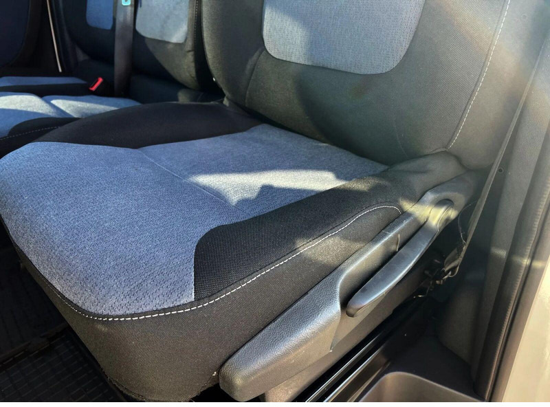 Minibus, Passenger van Opel Vivaro Doka Double Cabin Long 6-seater One Owner: picture 11 Minibus, Passenger van Opel Vivaro Doka Double Cabin Long 6-seater One Owner: picture 11