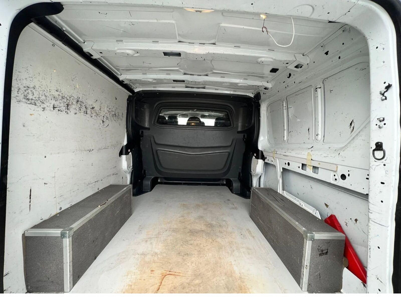 Minibus, Passenger van Opel Vivaro Doka Double Cabin Long 6-seater One Owner: picture 8 Minibus, Passenger van Opel Vivaro Doka Double Cabin Long 6-seater One Owner: picture 8