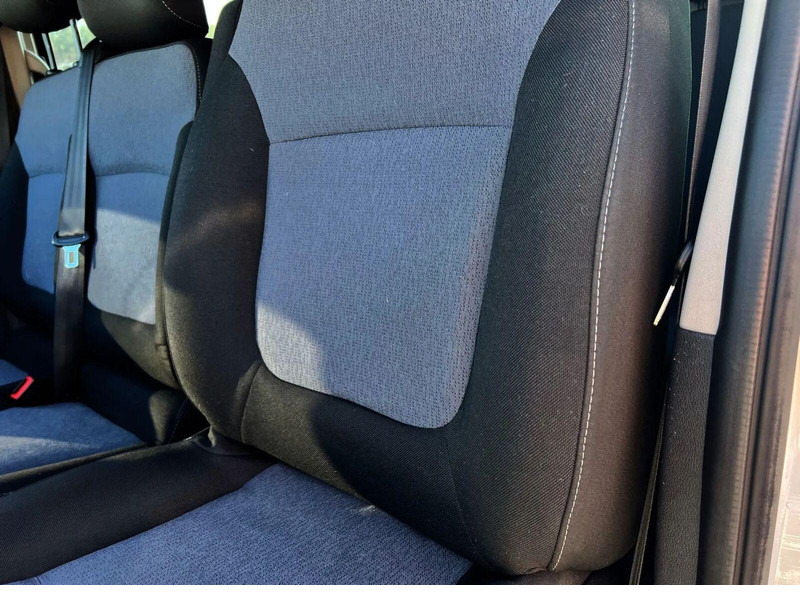 Minibus, Passenger van Opel Vivaro Doka Double Cabin Long 6-seater One Owner: picture 12 Minibus, Passenger van Opel Vivaro Doka Double Cabin Long 6-seater One Owner: picture 12