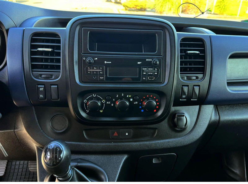 Minibus, Passenger van Opel Vivaro Doka Double Cabin Long 6-seater One Owner: picture 16 Minibus, Passenger van Opel Vivaro Doka Double Cabin Long 6-seater One Owner: picture 16