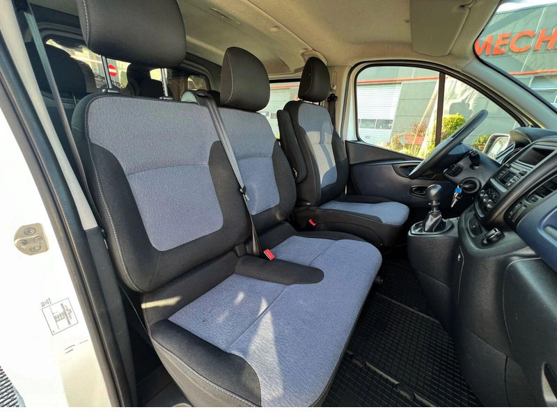 Minibus, Passenger van Opel Vivaro Doka Double Cabin Long 6-seater One Owner: picture 18 Minibus, Passenger van Opel Vivaro Doka Double Cabin Long 6-seater One Owner: picture 18