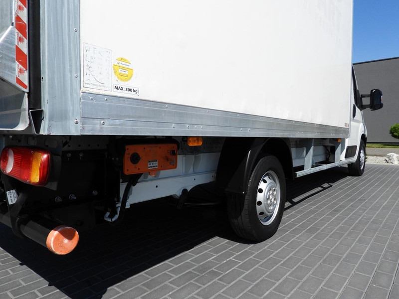 Box van Peugeot BOXER KONTENER WINDA 8 PALET TEMPOMAT KLIMATYZACJA 130KM [ K249: picture 17 Box van Peugeot BOXER KONTENER WINDA 8 PALET TEMPOMAT KLIMATYZACJA 130KM [ K249: picture 17