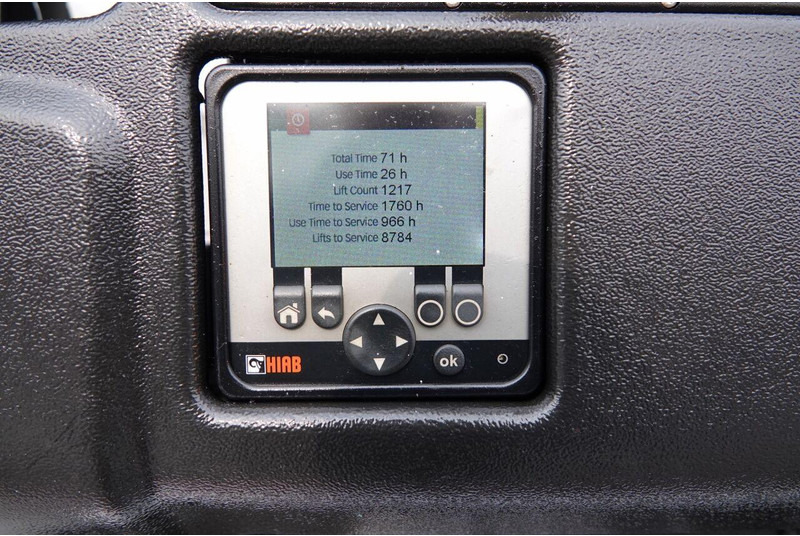 Renault C 380 / 6x2 / SKRZYNIOWY / HDS HIAB 138 B-3 WYSÓW 10,5 M / ROTAT - Curtainsider truck: picture 5 Renault C 380 / 6x2 / SKRZYNIOWY / HDS HIAB 138 B-3 WYSÓW 10,5 M / ROTAT - Curtainsider truck: picture 5