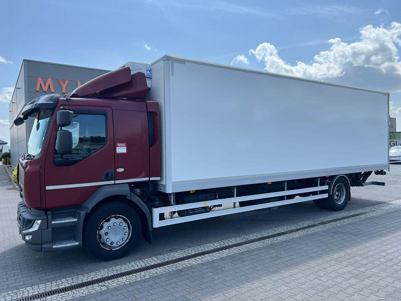 Renault D 18 250 DTI 18T REFRIGERATOR + LIFT - Refrigerator truck: picture 2 Renault D 18 250 DTI 18T REFRIGERATOR + LIFT - Refrigerator truck: picture 2