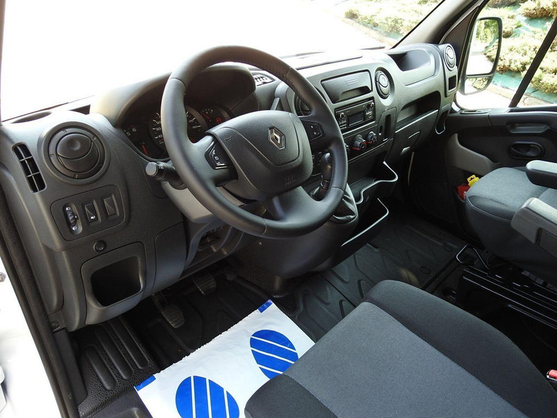 Renault MASTER PLANDEKA 8 PALET WEBASTO KLIMATYZACJA TEMPOMAT PNEUMATYKA - Box truck: picture 2 Renault MASTER PLANDEKA 8 PALET WEBASTO KLIMATYZACJA TEMPOMAT PNEUMATYKA - Box truck: picture 2