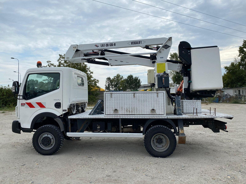 Renault Maxity 150 dxi 4x4 - Versalift Lifting Basket - 3,5t - Truck mounted aerial platform: picture 5 Renault Maxity 150 dxi 4x4 - Versalift Lifting Basket - 3,5t - Truck mounted aerial platform: picture 5