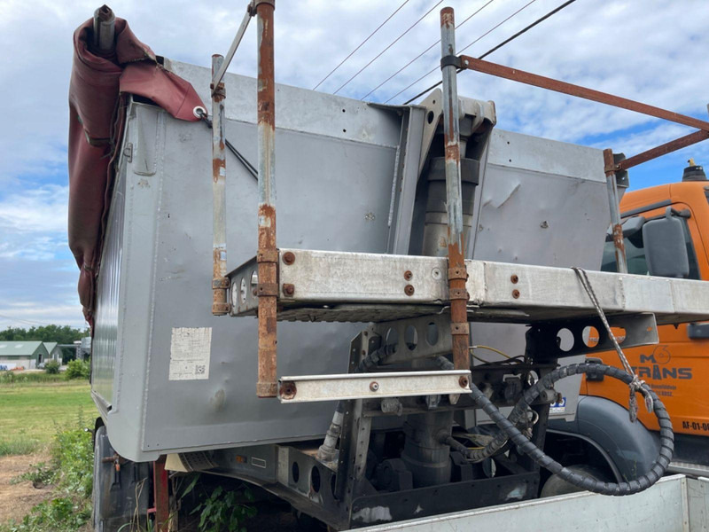 Schmitz Cargobull SKO-24 kipper - Tipper semi-trailer: picture 4 Schmitz Cargobull SKO-24 kipper - Tipper semi-trailer: picture 4