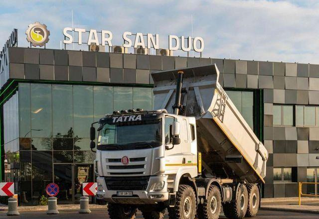 Tatra PHOENIX 8x8 Tipper - Tipper, Crane truck: picture 1 Tatra PHOENIX 8x8 Tipper - Tipper, Crane truck: picture 1