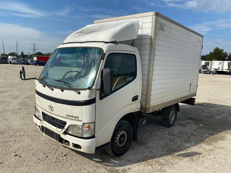 Toyota Dyna 100 3,0 D - Koffer - Box van: picture 2 Toyota Dyna 100 3,0 D - Koffer - Box van: picture 2