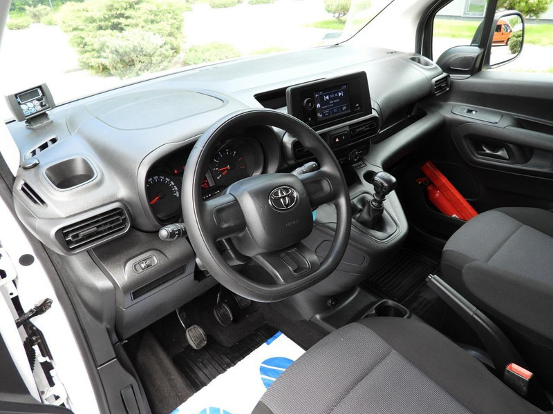 Toyota PROACE CITY FURGON CHŁODNIA -15*C ZASILANIE 230V TEMPOMAT KLIM - Refrigerated van: picture 2 Toyota PROACE CITY FURGON CHŁODNIA -15*C ZASILANIE 230V TEMPOMAT KLIM - Refrigerated van: picture 2