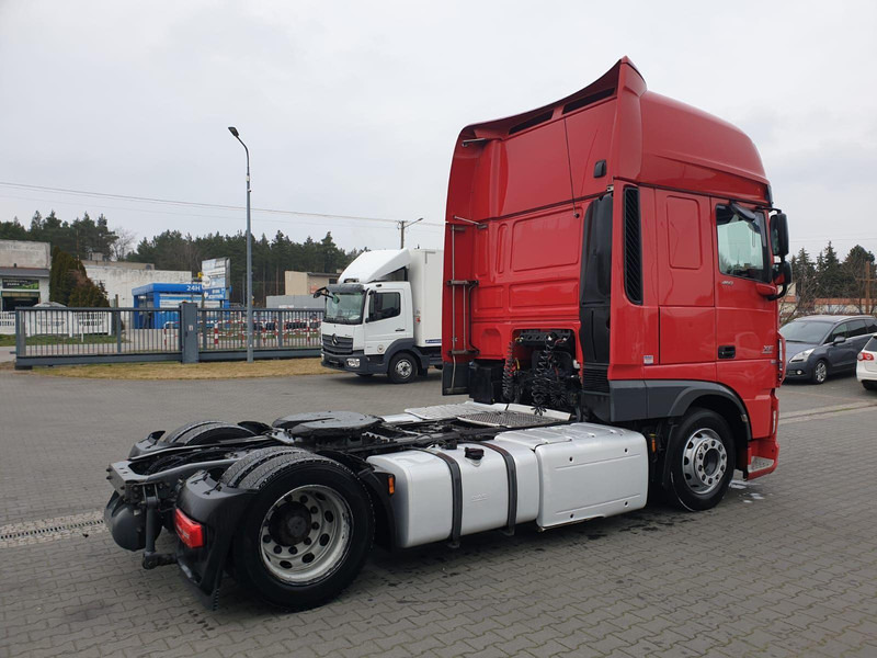 DAF XF 106 460 EURO 6 SSC LOW DECK - Tractor unit: picture 4 DAF XF 106 460 EURO 6 SSC LOW DECK - Tractor unit: picture 4