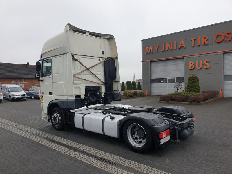 DAF XF 106 460 EURO 6 SSC LOW DECK - Tractor unit: picture 3 DAF XF 106 460 EURO 6 SSC LOW DECK - Tractor unit: picture 3