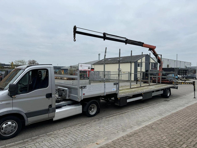 Iveco 35C180 - Tractor+Semi-trailer+crane - Tractor unit: picture 5 Iveco 35C180 - Tractor+Semi-trailer+crane - Tractor unit: picture 5