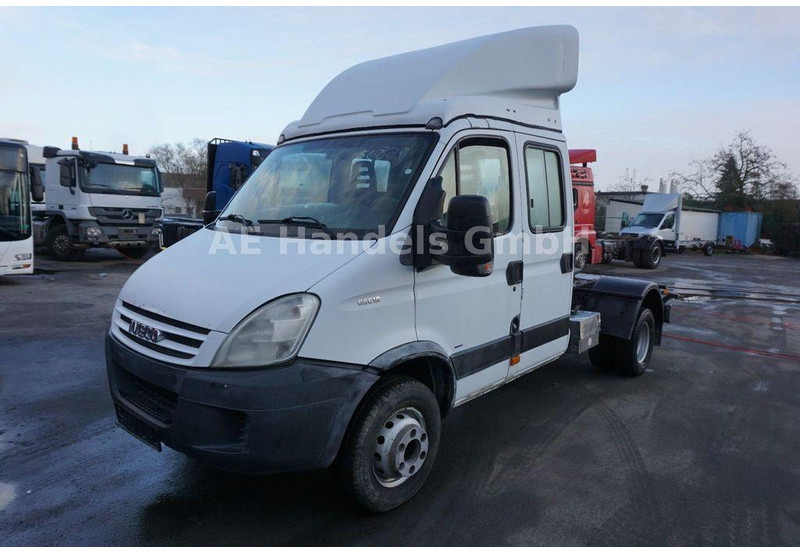 Iveco 65C18D Tractor - Tractor unit: picture 1 Iveco 65C18D Tractor - Tractor unit: picture 1