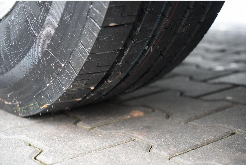 Tractor unit Iveco S-WAY / 530 / RETARDER / I-PARK COOL / FULL AIRMATIC  / OPONY 10: picture 18