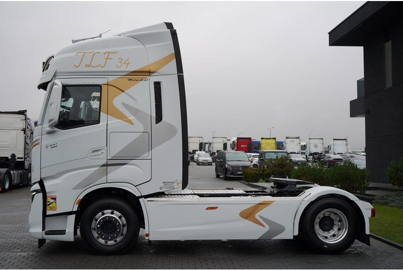 Tractor unit Iveco S-WAY / 530 / RETARDER / I-PARK COOL / FULL AIRMATIC  / OPONY 10: picture 6