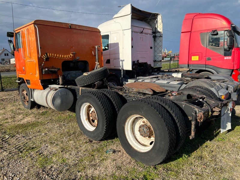 MACK INTERNATIONAL FSG 385 - Tractor unit: picture 3 MACK INTERNATIONAL FSG 385 - Tractor unit: picture 3