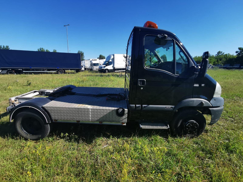 Renault MASCOTT 160 DXi - BE Mini Trekker - SZM - 3.5t - Tractor unit: picture 3 Renault MASCOTT 160 DXi - BE Mini Trekker - SZM - 3.5t - Tractor unit: picture 3