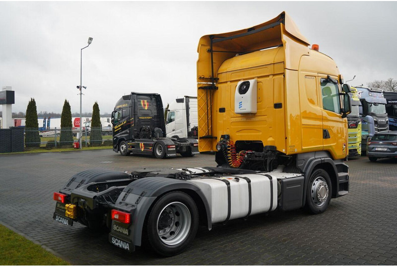 Tractor unit Scania R 450 / MEGA / RETARDER / I-PARK COOL / LOWDECK / EURO 6: picture 8 Tractor unit Scania R 450 / MEGA / RETARDER / I-PARK COOL / LOWDECK / EURO 6: picture 8