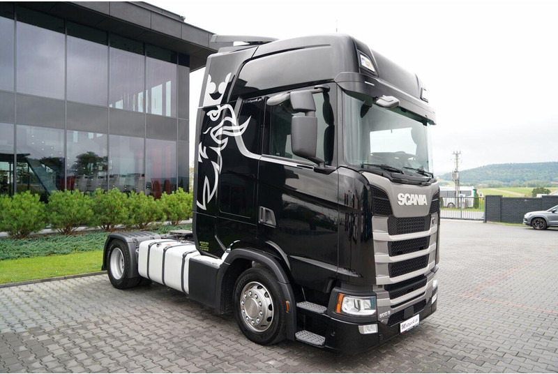 Scania S 500 / MEGA / RETARDER / LOW DECK / I-PARK COOL / PO KONTRAKCIE - Tractor unit: picture 2 Scania S 500 / MEGA / RETARDER / LOW DECK / I-PARK COOL / PO KONTRAKCIE - Tractor unit: picture 2