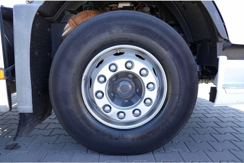 Tractor unit Volvo FH 460 / GLOBETROTTER / HYDRAULIKA / EURO 5 / SPROWADZONY: picture 20 Tractor unit Volvo FH 460 / GLOBETROTTER / HYDRAULIKA / EURO 5 / SPROWADZONY: picture 20