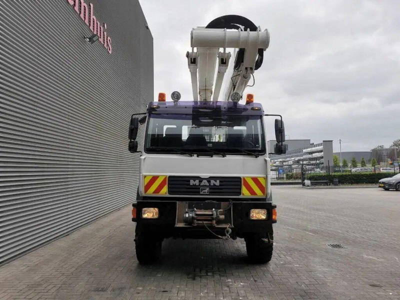 MAN MAN - 18.280 - Lifting basket 20,3 m - 4x4 - Truck, Crane truck: picture 2 MAN MAN - 18.280 - Lifting basket 20,3 m - 4x4 - Truck, Crane truck: picture 2