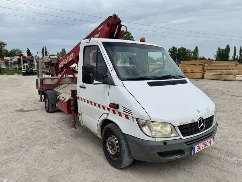 Mercedes-Benz Sprinter 311 - OMME 1950 - Lifting Basket - Truck, Crane truck: picture 4 Mercedes-Benz Sprinter 311 - OMME 1950 - Lifting Basket - Truck, Crane truck: picture 4