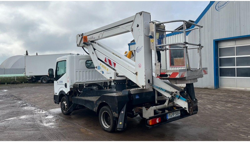 Nissan Palfinger P200A-NC 17m - Truck, Crane truck: picture 4 Nissan Palfinger P200A-NC 17m - Truck, Crane truck: picture 4