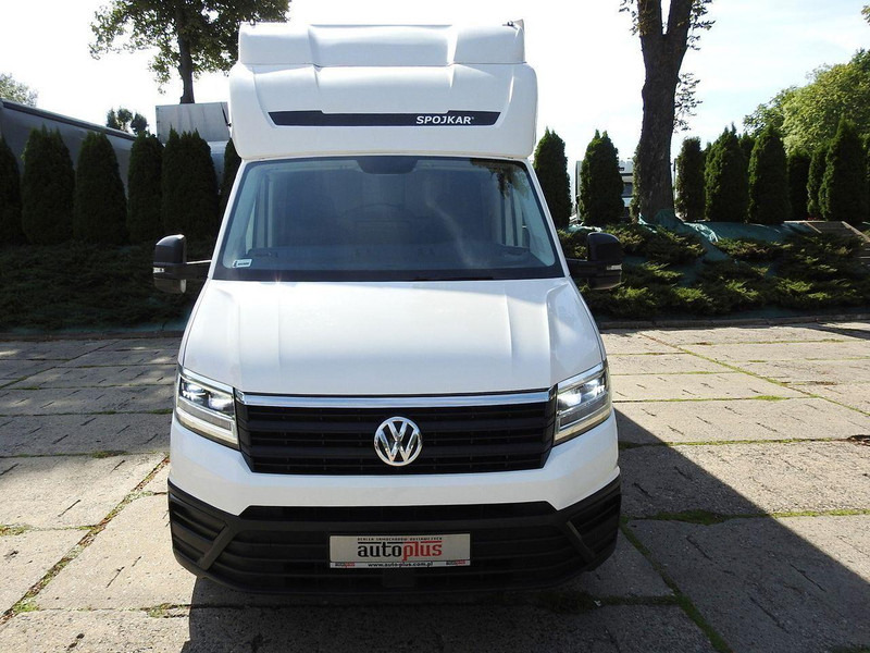 Volkswagen CRAFTER PLANDEKA 10 PALET WEBASTO TEMPOMAT KLIMATYZACJA LEDY 18 - Box truck: picture 5 Volkswagen CRAFTER PLANDEKA 10 PALET WEBASTO TEMPOMAT KLIMATYZACJA LEDY 18 - Box truck: picture 5