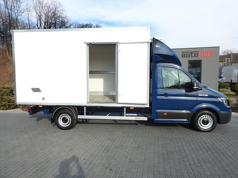 Refrigerated van Volkswagen Crafter REGRIGERATOR BOX -5*C 8 PALLETS HEATING FUNCTION: picture 8 Refrigerated van Volkswagen Crafter REGRIGERATOR BOX -5*C 8 PALLETS HEATING FUNCTION: picture 8