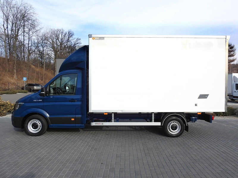 Refrigerated van Volkswagen Crafter REGRIGERATOR BOX -5*C 8 PALLETS HEATING FUNCTION: picture 9 Refrigerated van Volkswagen Crafter REGRIGERATOR BOX -5*C 8 PALLETS HEATING FUNCTION: picture 9