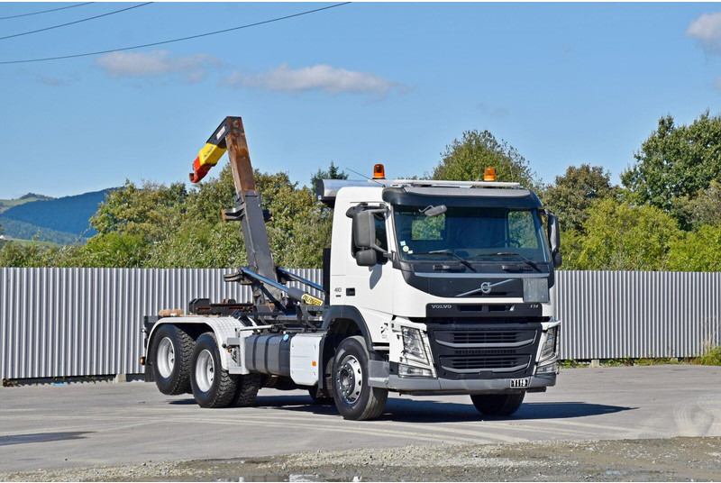 Volvo FM 410 * Abrollkipper * TOPZUSTAND / 6x4 - Hook lift truck: picture 1 Volvo FM 410 * Abrollkipper * TOPZUSTAND / 6x4 - Hook lift truck: picture 1