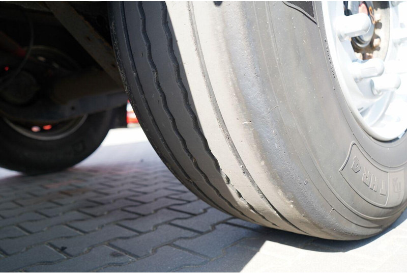 Tipper semi-trailer ZASŁAW D-653A / WYWROTKA ALUMINIOWA / 47 m3 / 2024 ROK / KLAPO-DRZWI /: picture 16