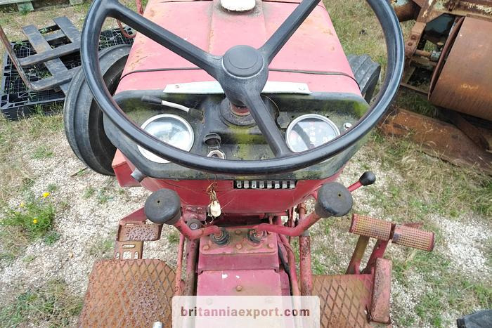 Farm tractor INTERNATIONAL 433 SA Farm Tractor | 2.5L Diesel | 4x2 | Brand New Tyres: picture 11