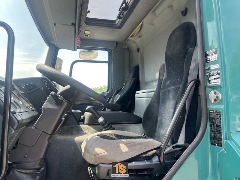 DAF CF75.250 EURO 2 - MANUAL - ZAUG und DRUCK - TOP TRUCK - Tank truck: picture 4 DAF CF75.250 EURO 2 - MANUAL - ZAUG und DRUCK - TOP TRUCK - Tank truck: picture 4