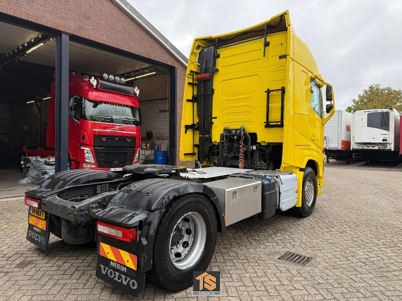 Volvo FH 460 - AUTOMATIC - EURO 6 - APK/TUV 07/2026 - NL TRUCK - TOP!! - Tractor unit: picture 2 Volvo FH 460 - AUTOMATIC - EURO 6 - APK/TUV 07/2026 - NL TRUCK - TOP!! - Tractor unit: picture 2