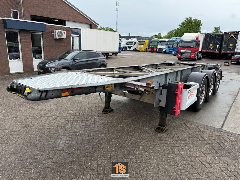 Van Hool 3B2013 20FT - ADR - MERCEDES AXLE - DRUM BRAKE - NL TOP TRAILER - 3x AVAILABLE! - Container transporter/ Swap body semi-trailer: picture 1 Van Hool 3B2013 20FT - ADR - MERCEDES AXLE - DRUM BRAKE - NL TOP TRAILER - 3x AVAILABLE! - Container transporter/ Swap body semi-trailer: picture 1