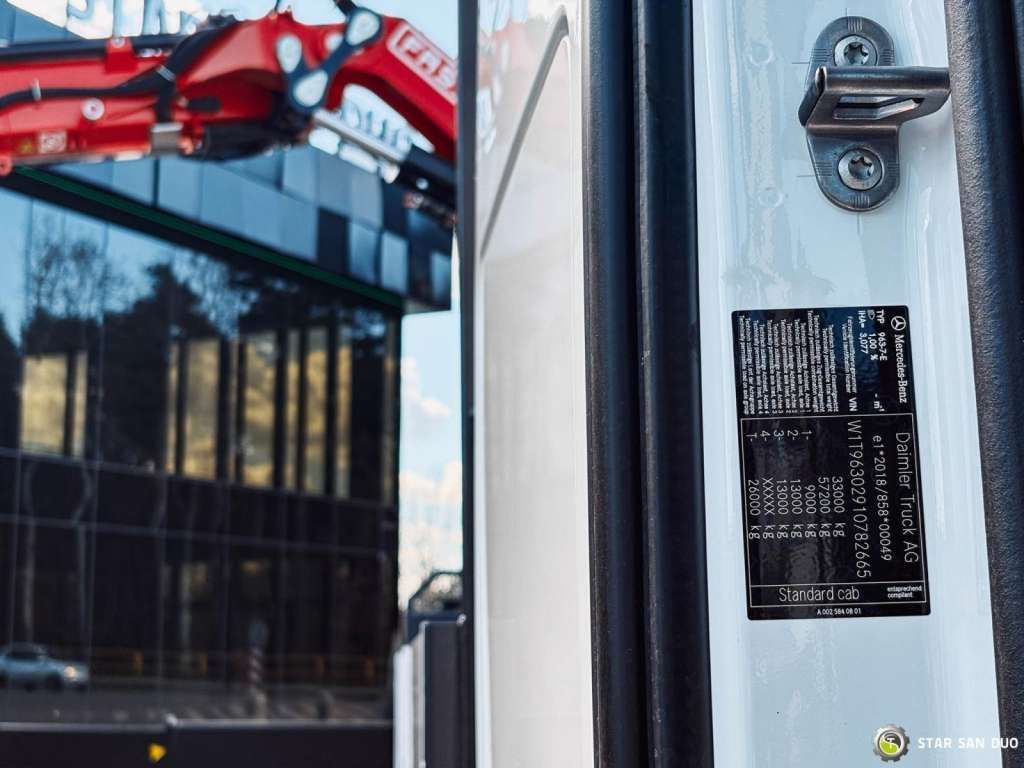 Leasing of  Mercedes-Benz  ACTROS 3351 NEW 6x4 Fassi F485 Crane Mercedes-Benz  ACTROS 3351 NEW 6x4 Fassi F485 Crane: picture 25 Leasing of  Mercedes-Benz  ACTROS 3351 NEW 6x4 Fassi F485 Crane Mercedes-Benz  ACTROS 3351 NEW 6x4 Fassi F485 Crane: picture 25