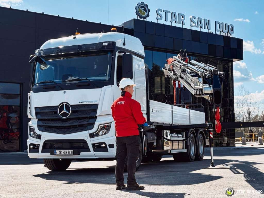 Leasing of  Mercedes-Benz  ACTROS 3351 NEW 6x4 Fassi F485 Crane Mercedes-Benz  ACTROS 3351 NEW 6x4 Fassi F485 Crane: picture 9 Leasing of  Mercedes-Benz  ACTROS 3351 NEW 6x4 Fassi F485 Crane Mercedes-Benz  ACTROS 3351 NEW 6x4 Fassi F485 Crane: picture 9