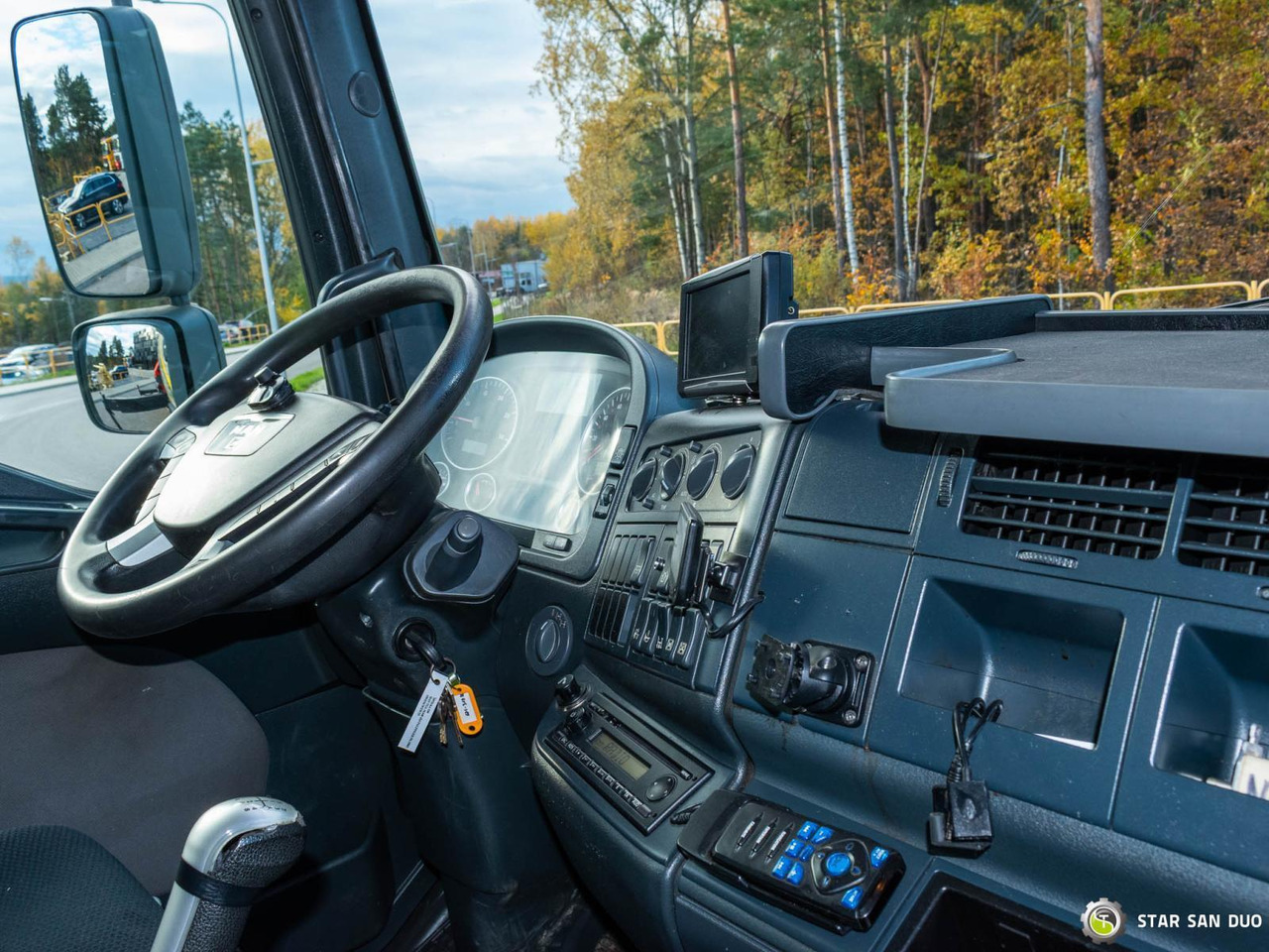 Crane truck : picture 18