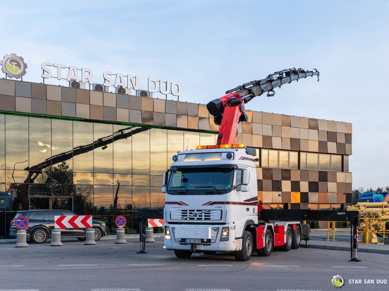 - Tractor unit: picture 3 - Tractor unit: picture 3