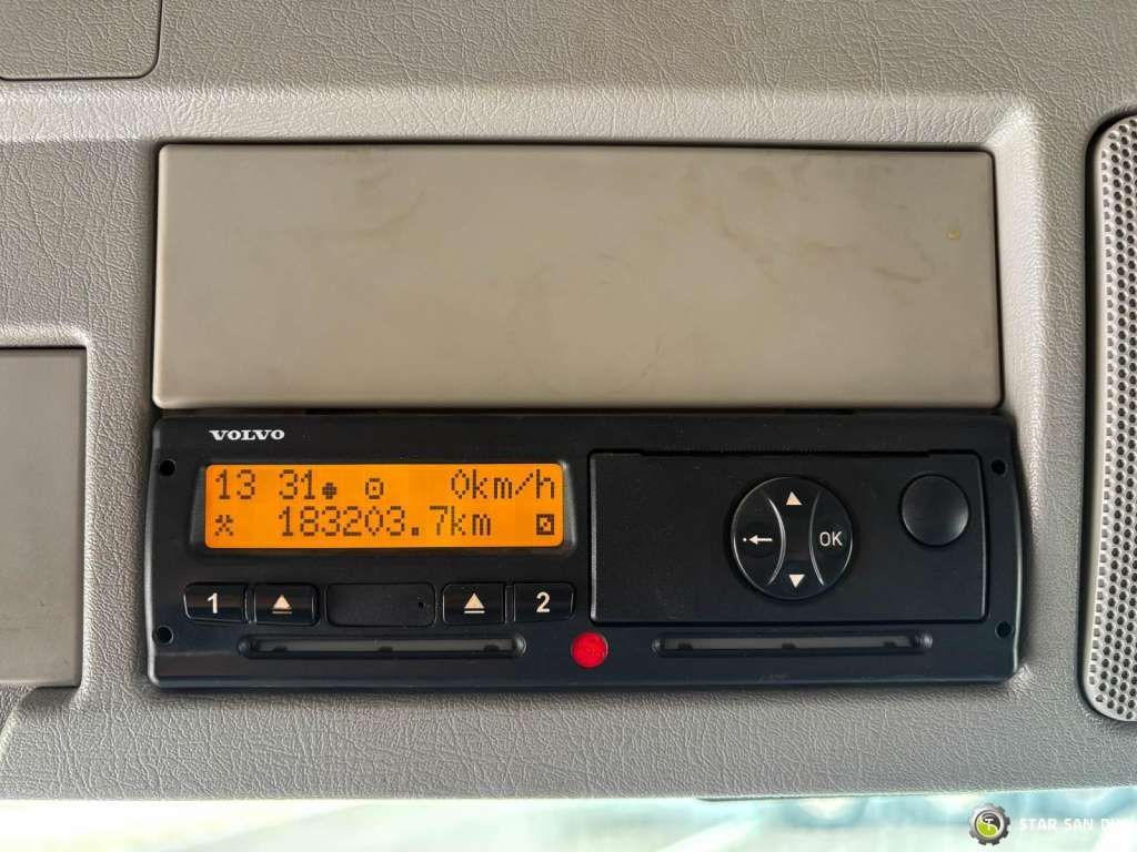 Tractor unit Volvo  FM 460 6x4x4 HMF 3220 Crane HDS: picture 18