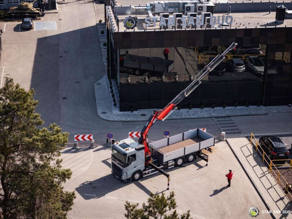 Volvo FH 500 6x2 FASSI F545R.A.2.25 CRANE KRAN NEW !! - Crane truck: picture 4 Volvo FH 500 6x2 FASSI F545R.A.2.25 CRANE KRAN NEW !! - Crane truck: picture 4