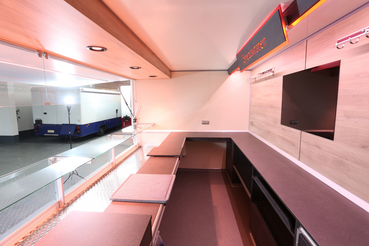 Verkaufsanhänger BORCO HÖHNS - Vending trailer: picture 3 Verkaufsanhänger BORCO HÖHNS - Vending trailer: picture 3