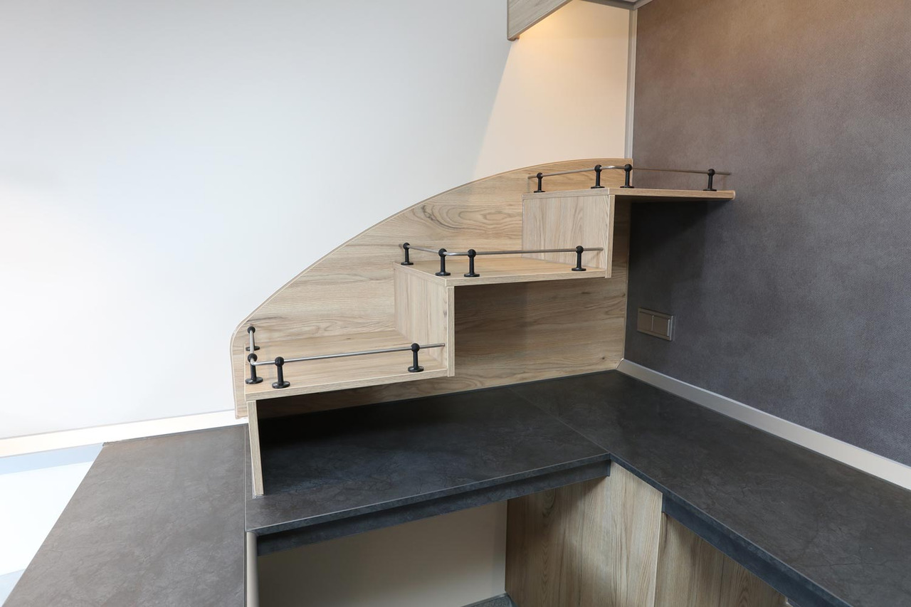 Verkaufsanhänger BORCO HÖHNS - Vending trailer: picture 4 Verkaufsanhänger BORCO HÖHNS - Vending trailer: picture 4